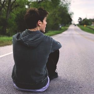 Meet your Posher, Distantjay